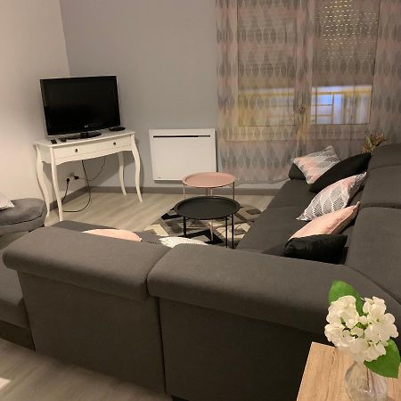 Appartement 4 Personnes Emplacement Ideal Proche Des 24H Et Gare Le Mans Dış mekan fotoğraf